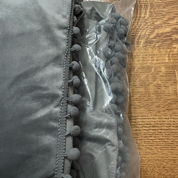 Zhaofeng 42”x95” Pom Pom Velvet Curtains in gray - Picture 12 of 16